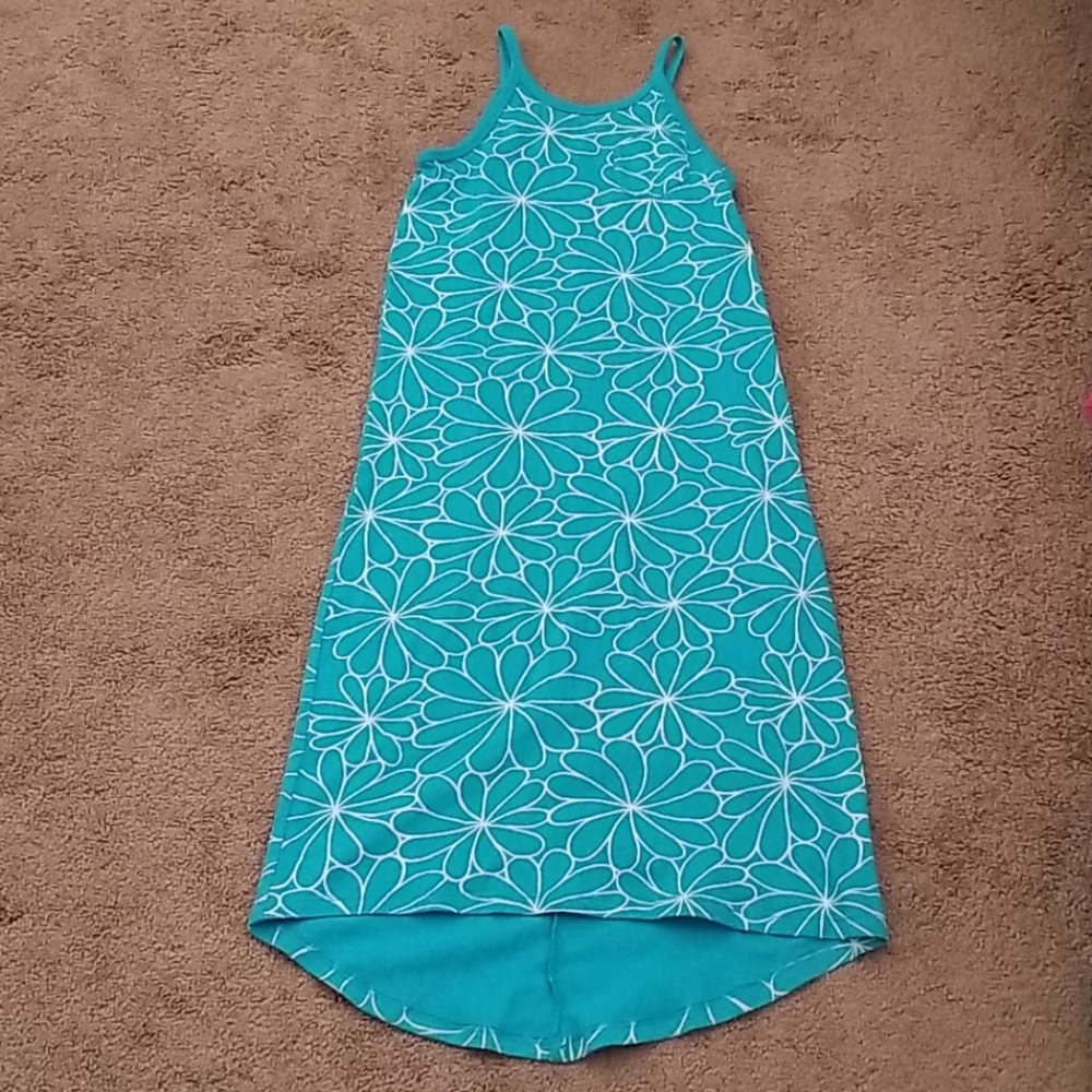 Girls dress.